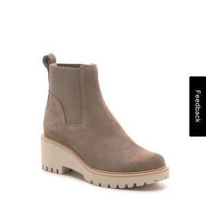 Dolce Vita Haddie Wedge Chelsea Boot, size 8